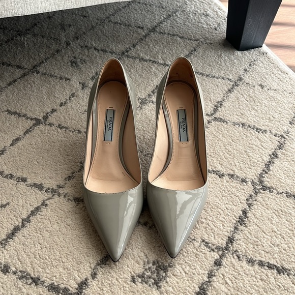 Prada Saffiano Stilleto Pumps Heels Pointed Toe sz 6 / 36 - Picture 3 of 15